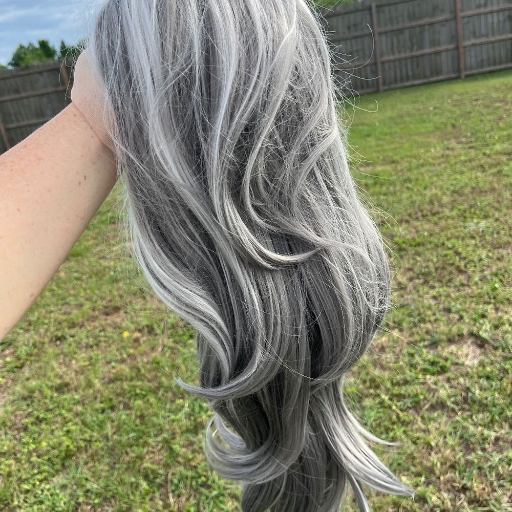 Webster Wigs – Limited Edition Lace Front Wig (Silver/Gray Blend, Unworn)